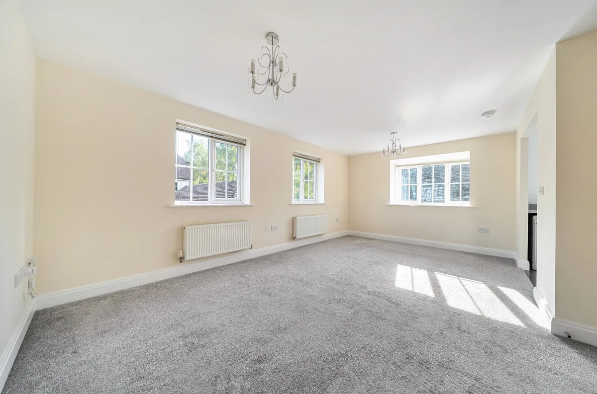 Pulborough, RH20, photo 12