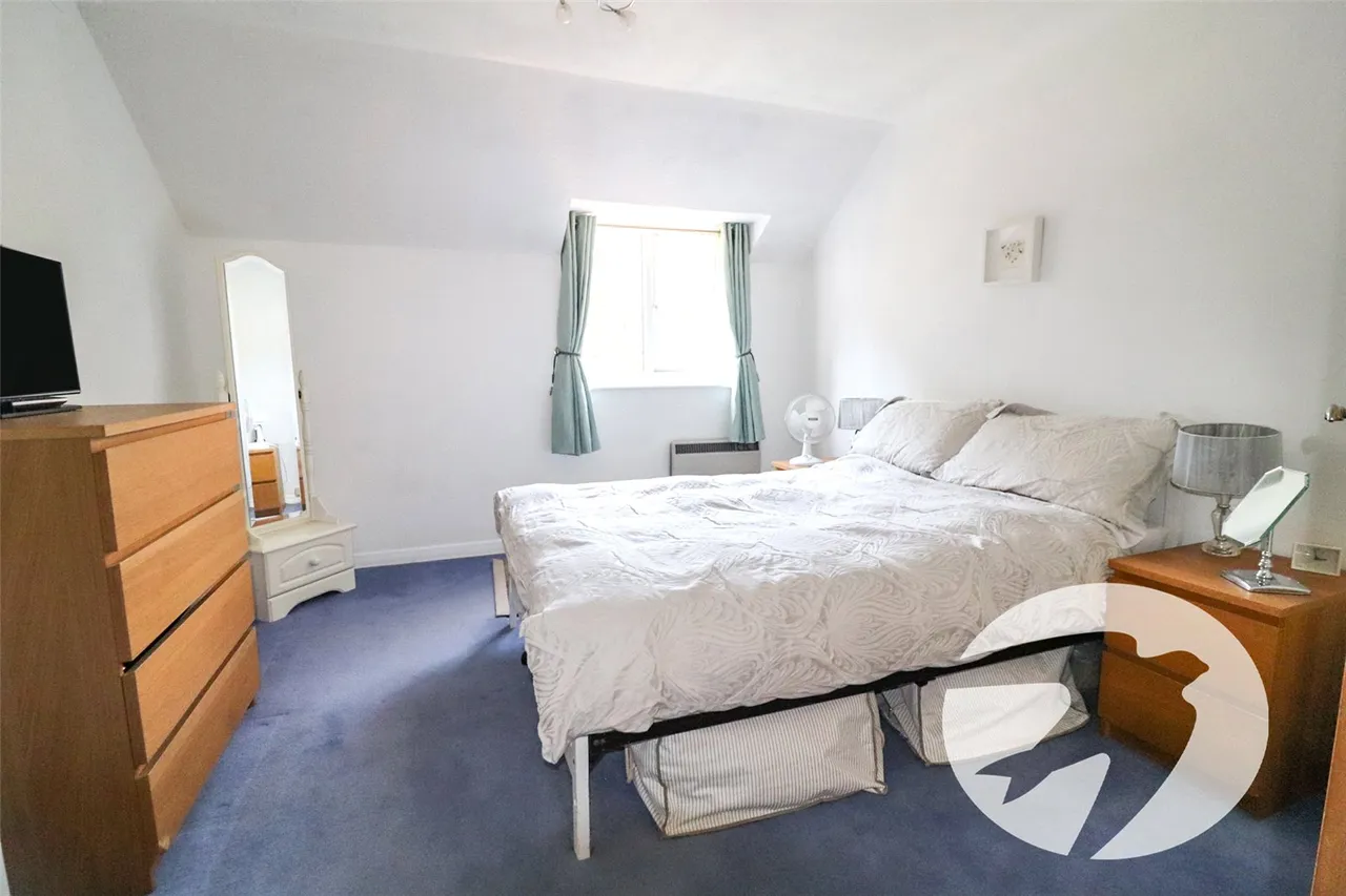 Hawthorn Place, Erith, DA8, photo 6
