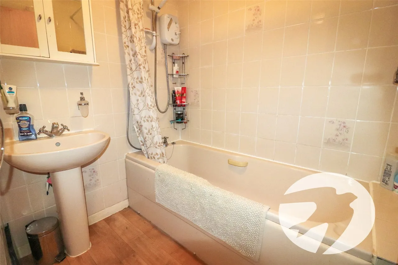 Hawthorn Place, Erith, DA8, photo 5