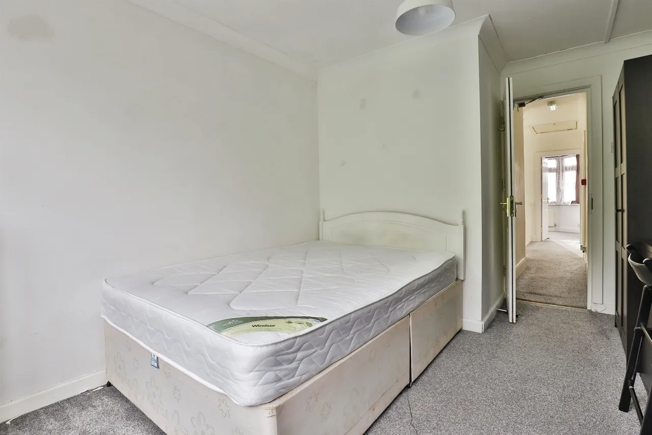 Portland Road, Bournemouth, BH9, photo 17