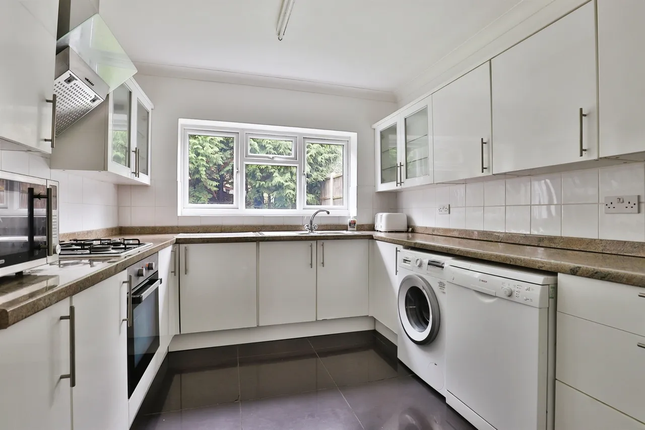 Portland Road, Bournemouth, BH9, photo 6