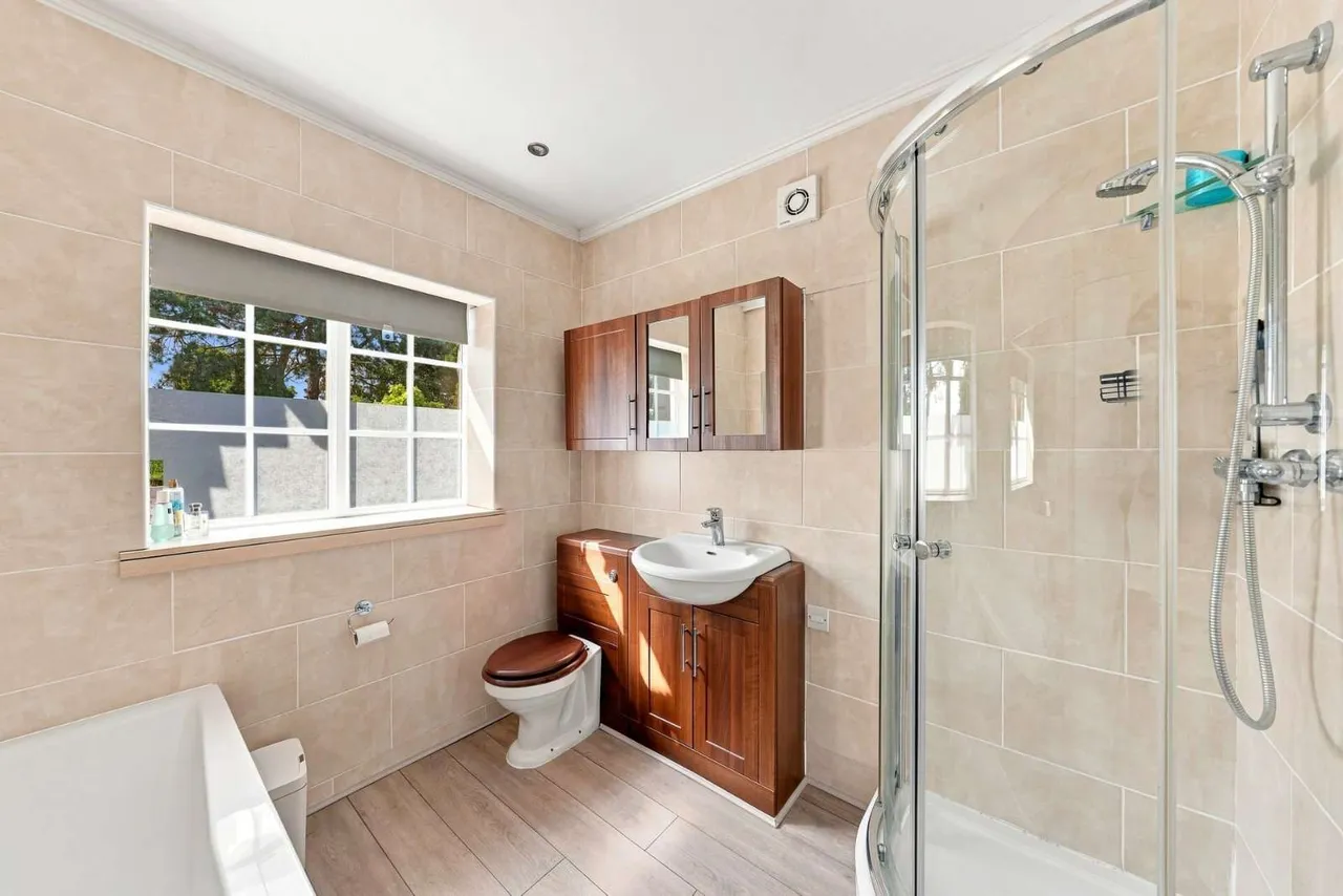 Chester Road, Mere, WA16, photo 20