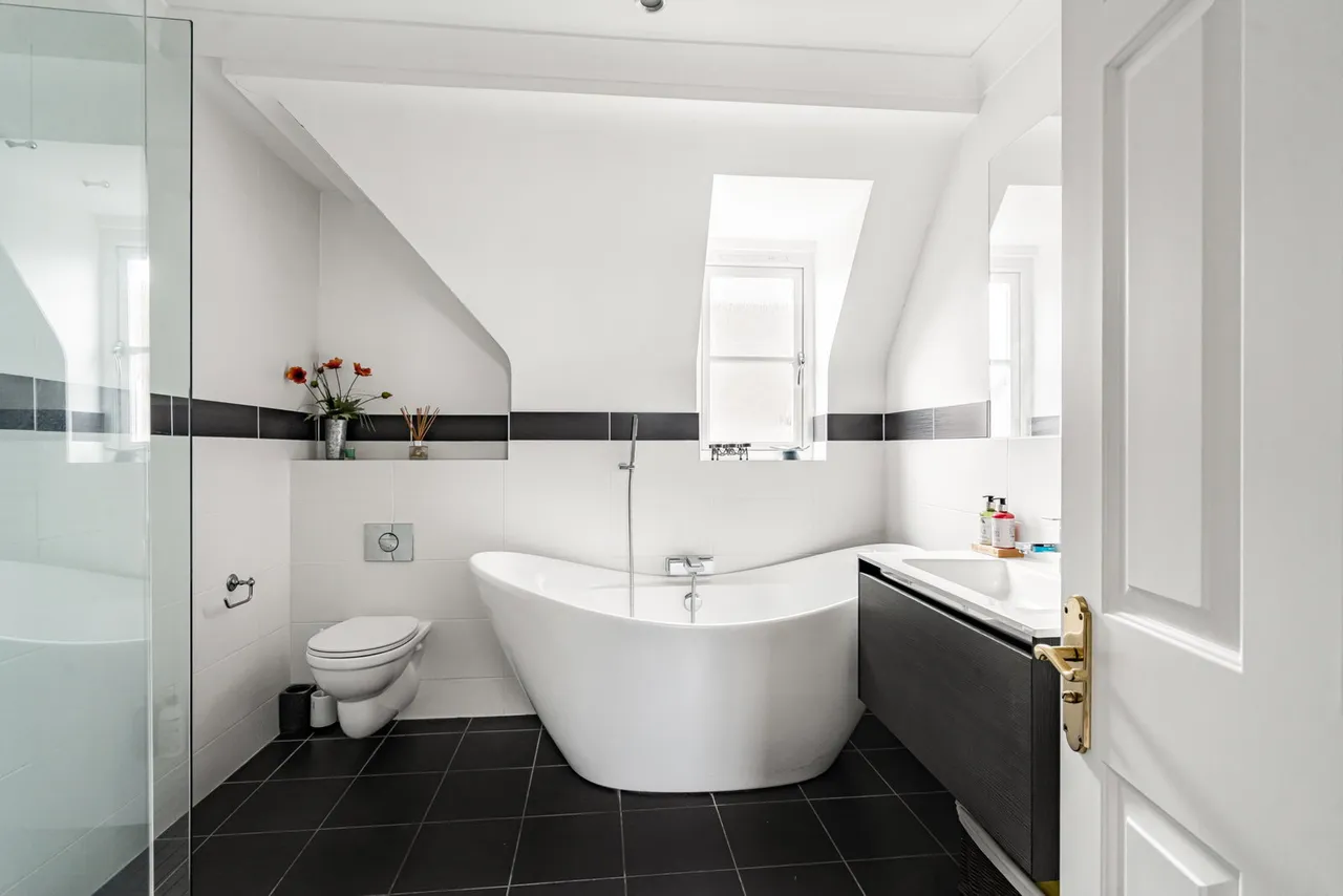 Shabbington, HP18, photo 13