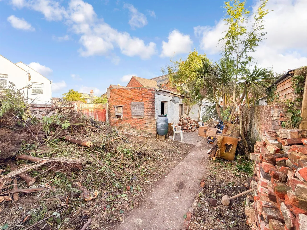 Lugley Street, Newport, PO30, photo 2