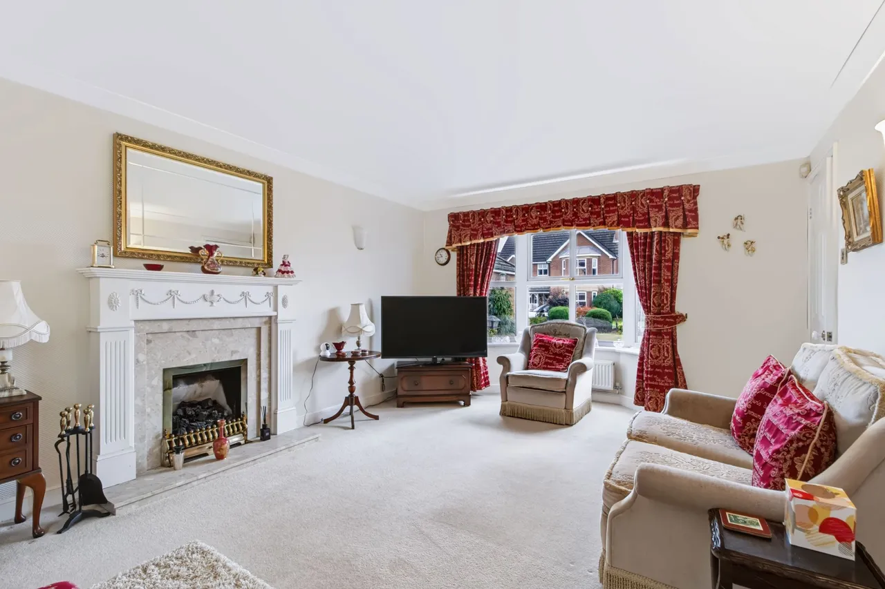 Stonehill Close, Appleton, Warrington, Warrington, WA4 5QD, photo 3
