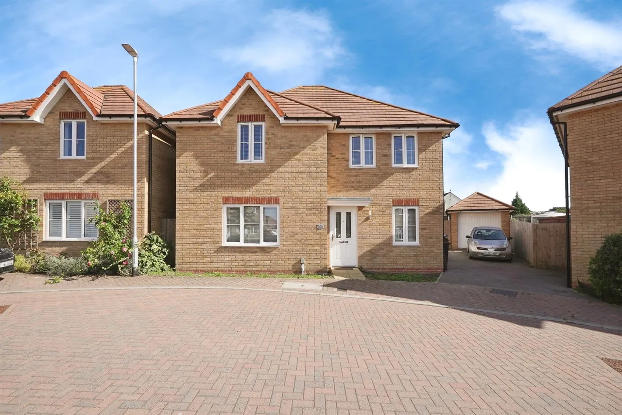 4 bed house for sale, Rhondda Vale, Aylesham, CT3