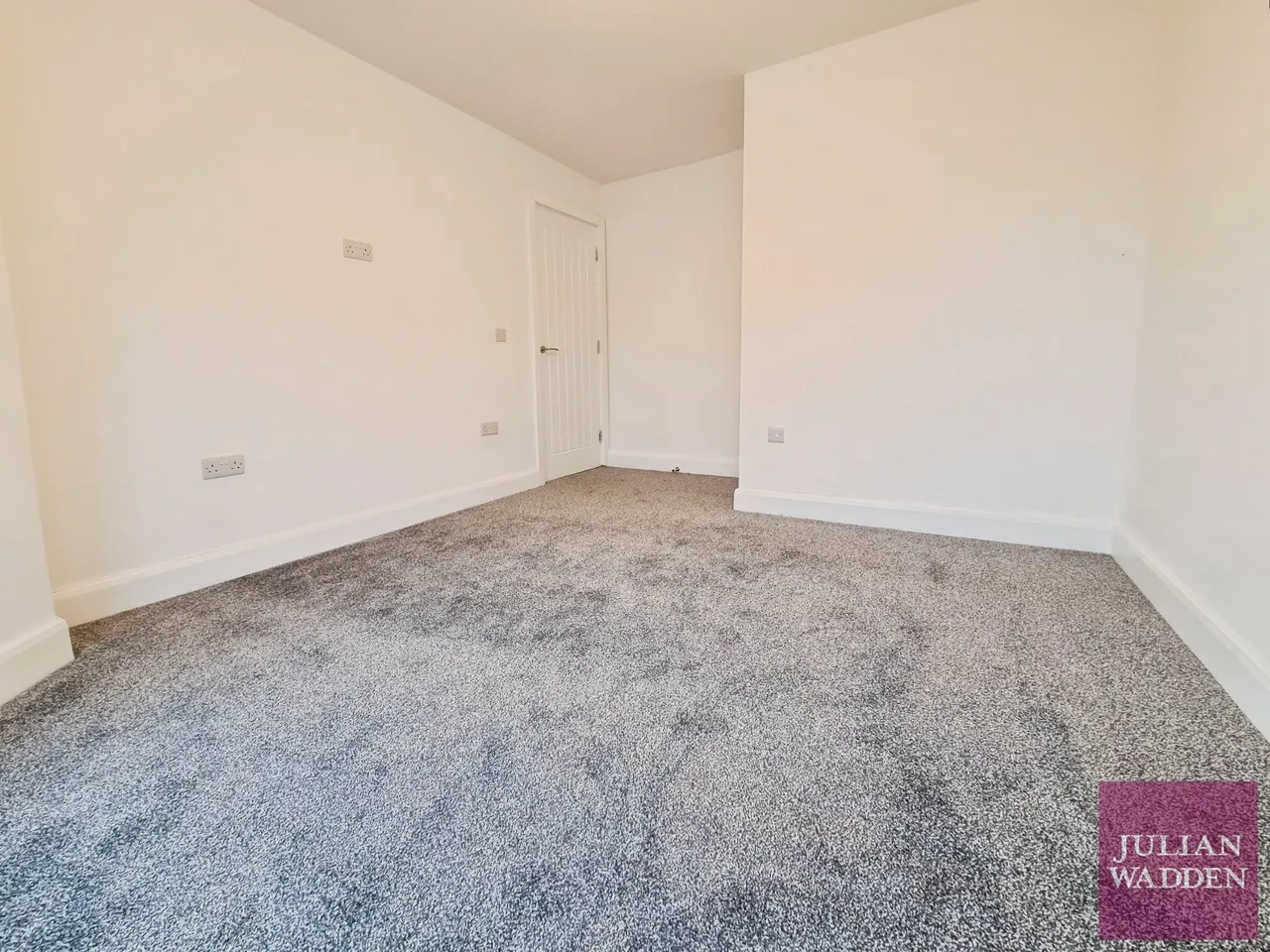 Offerton Lane, Offerton, SK2, photo 4