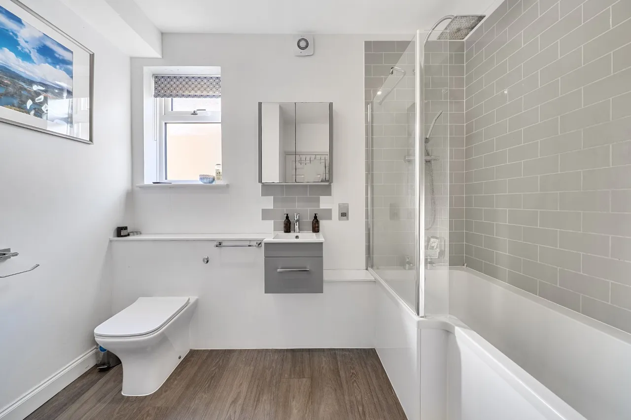 Rosedene Avenue, Streatham, London, SW16, photo 11