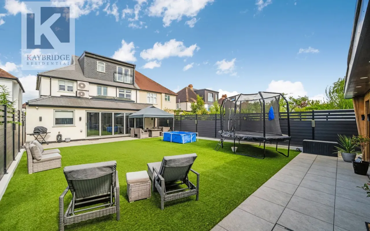 Bradstock Road, Epsom, KT17, photo 19