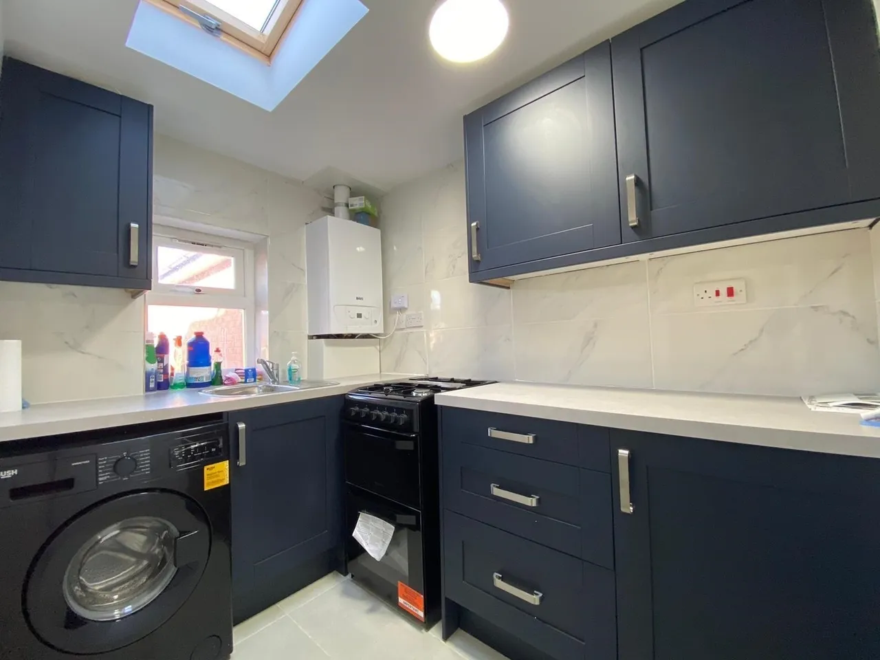 2 bed flat to rent, Church road, Yardley, B25