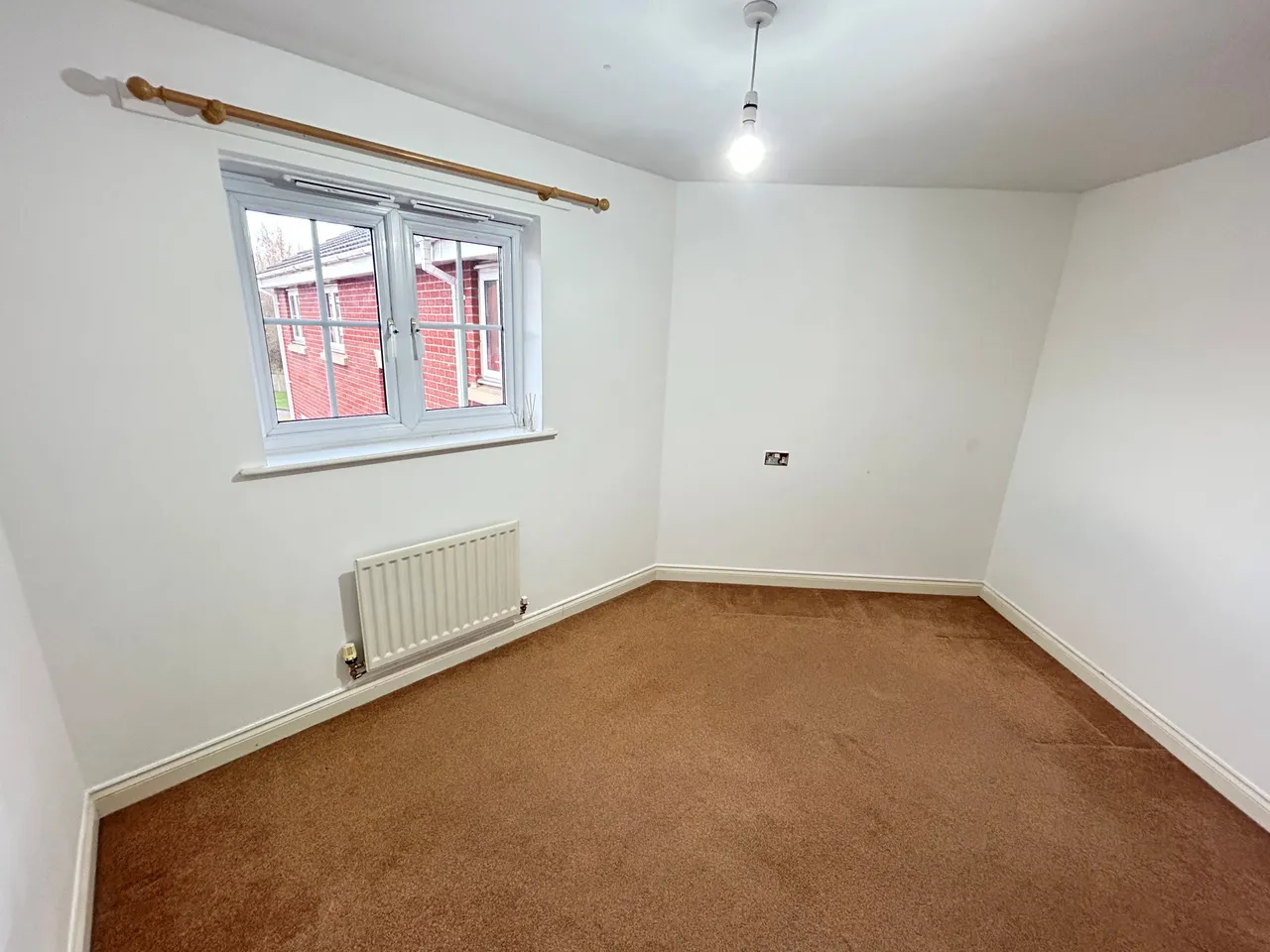 Bamber Bridge, Preston, PR5 6SU, photo 6