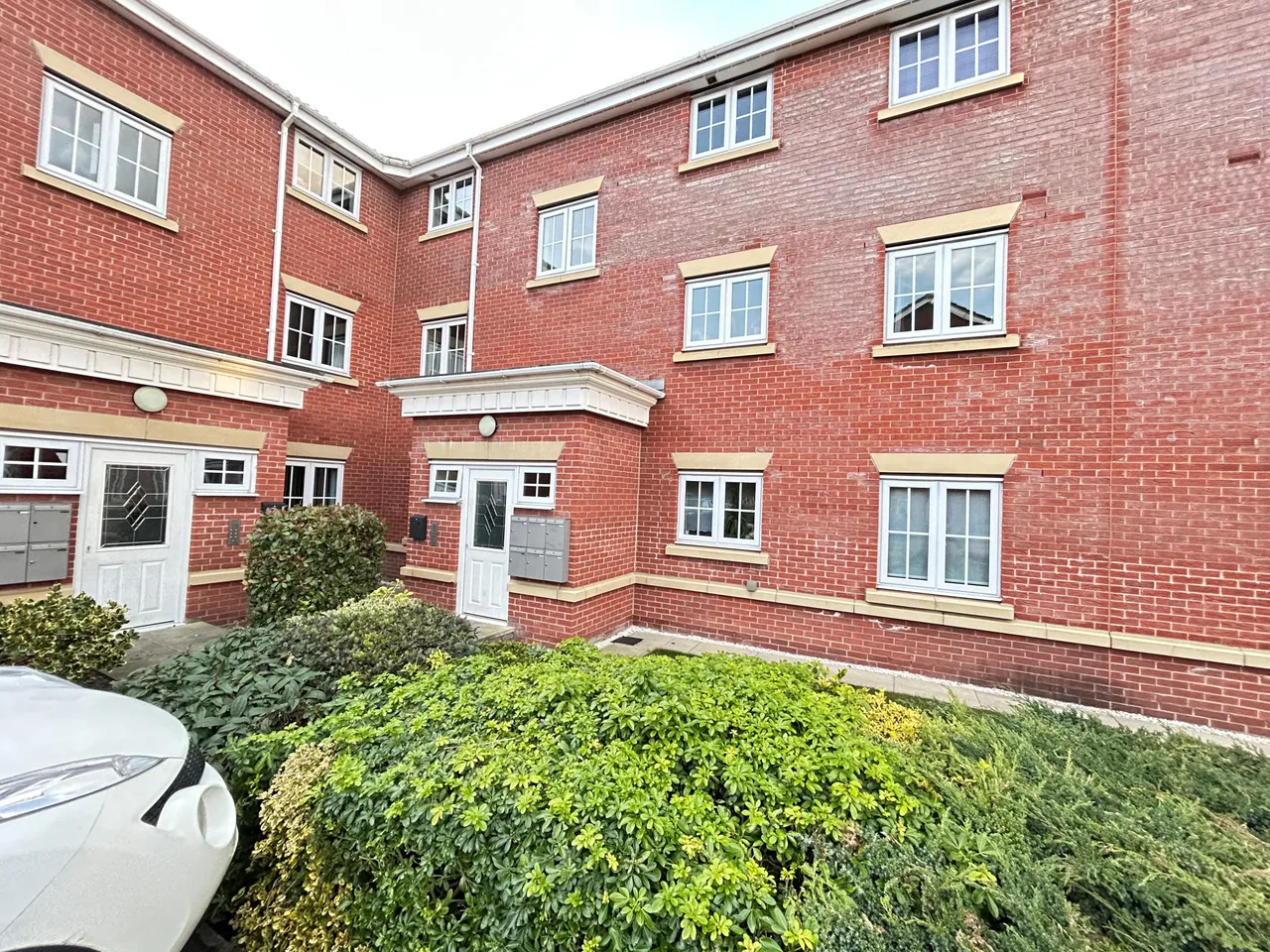 2 bed flat for sale — Bamber Bridge, Preston, PR5 6SU