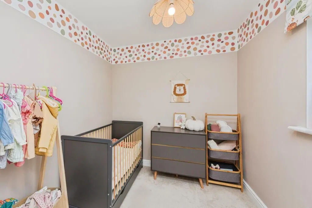 Pewter Court, Wilnecote, B77, photo 21
