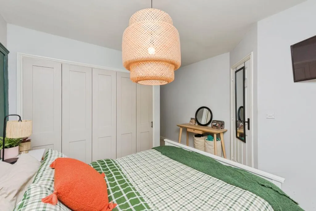 Pewter Court, Wilnecote, B77, photo 14