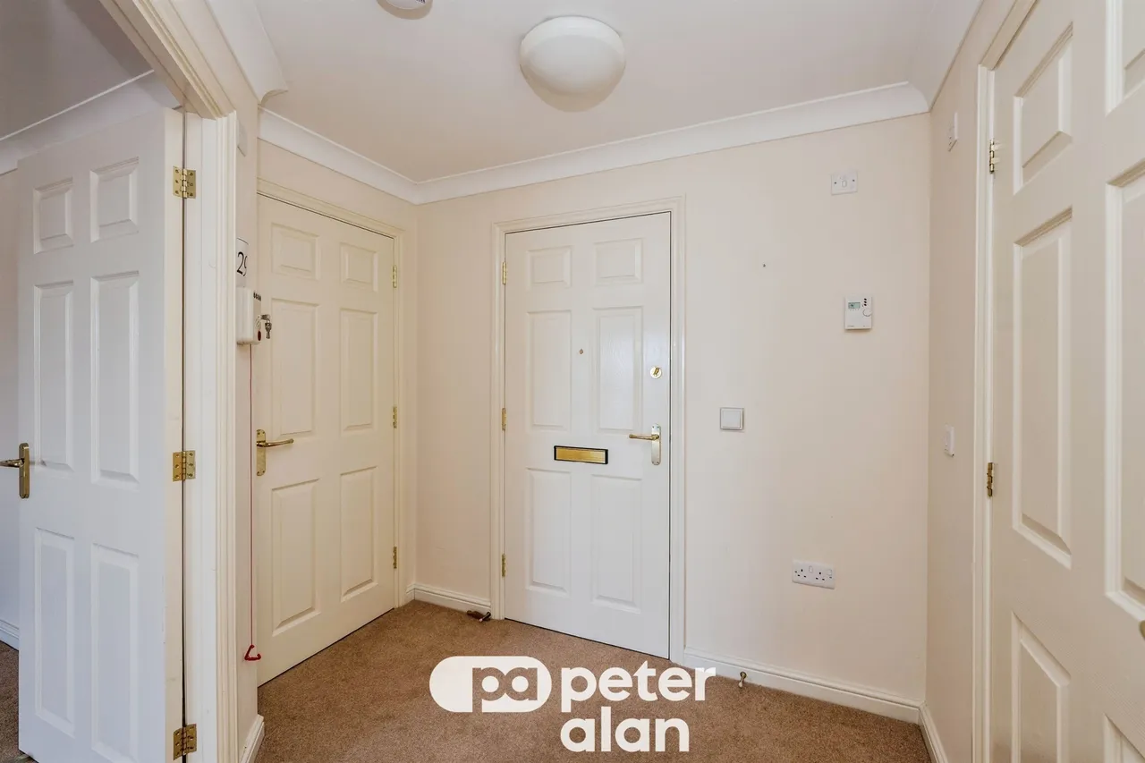 Sketty Road, Swansea, SA2, photo 8