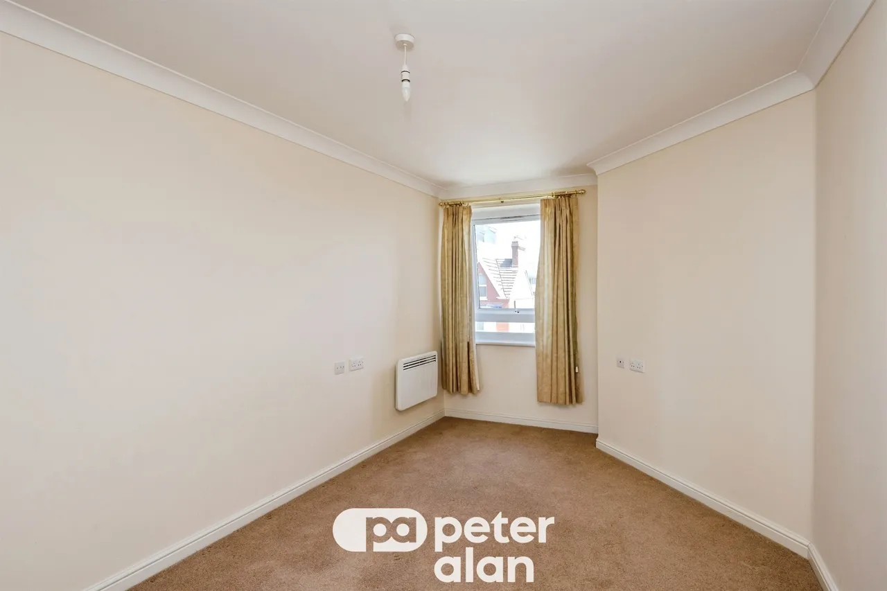 Sketty Road, Swansea, SA2, photo 13