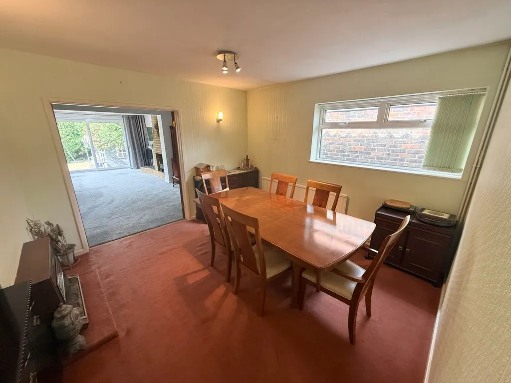 Crossfell Road, Leverstock Green HP3 8RF, photo 5