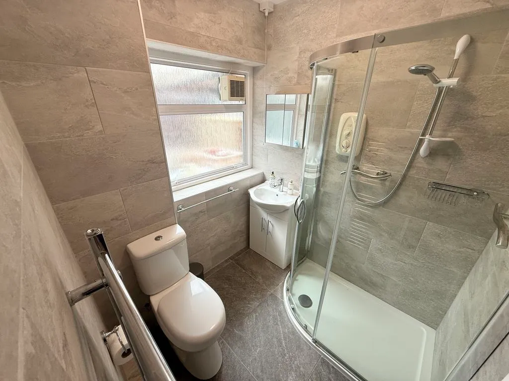 Crossfell Road, Leverstock Green HP3 8RF, photo 11