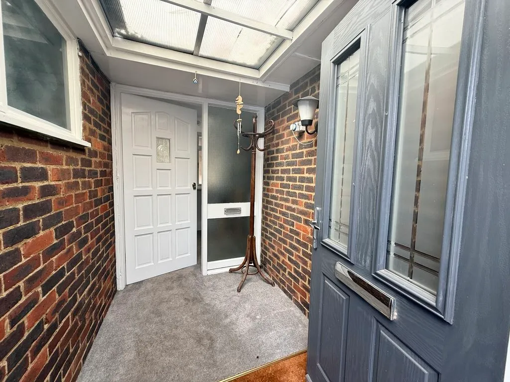 Crossfell Road, Leverstock Green HP3 8RF, photo 6