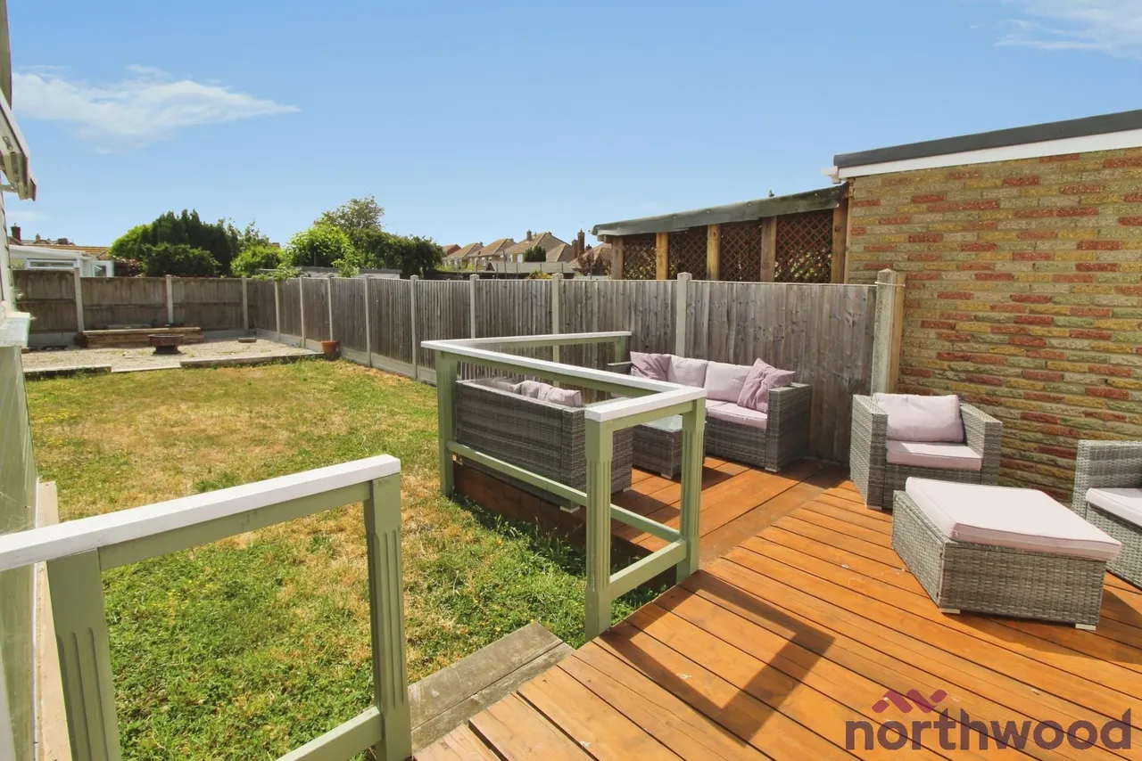 Arnold Road, Clacton-On-Sea, CO15, photo 12