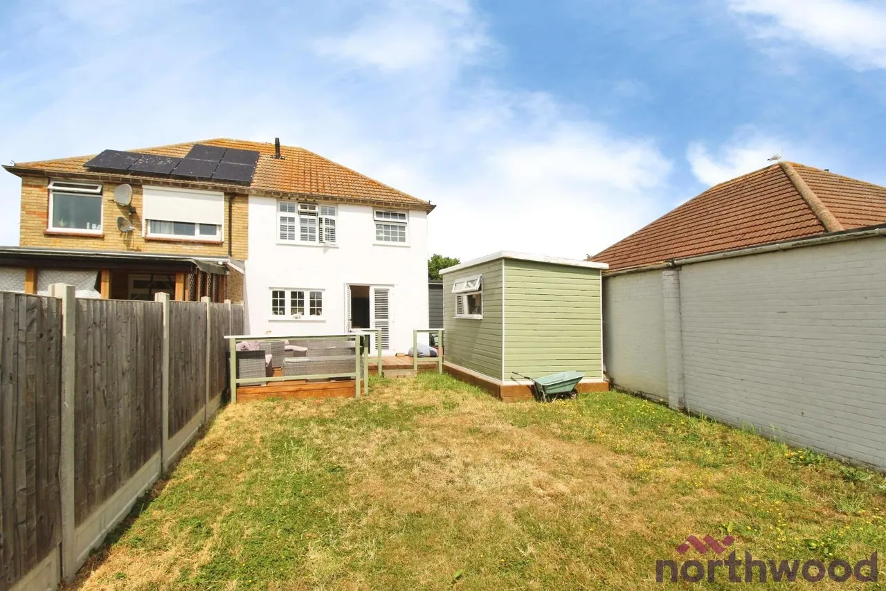 Arnold Road, Clacton-On-Sea, CO15, photo 17