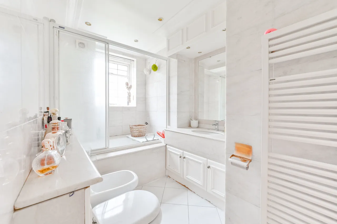 Flat 1 Bentinck Close, 76-82 Prince Albert Road, London, photo 5