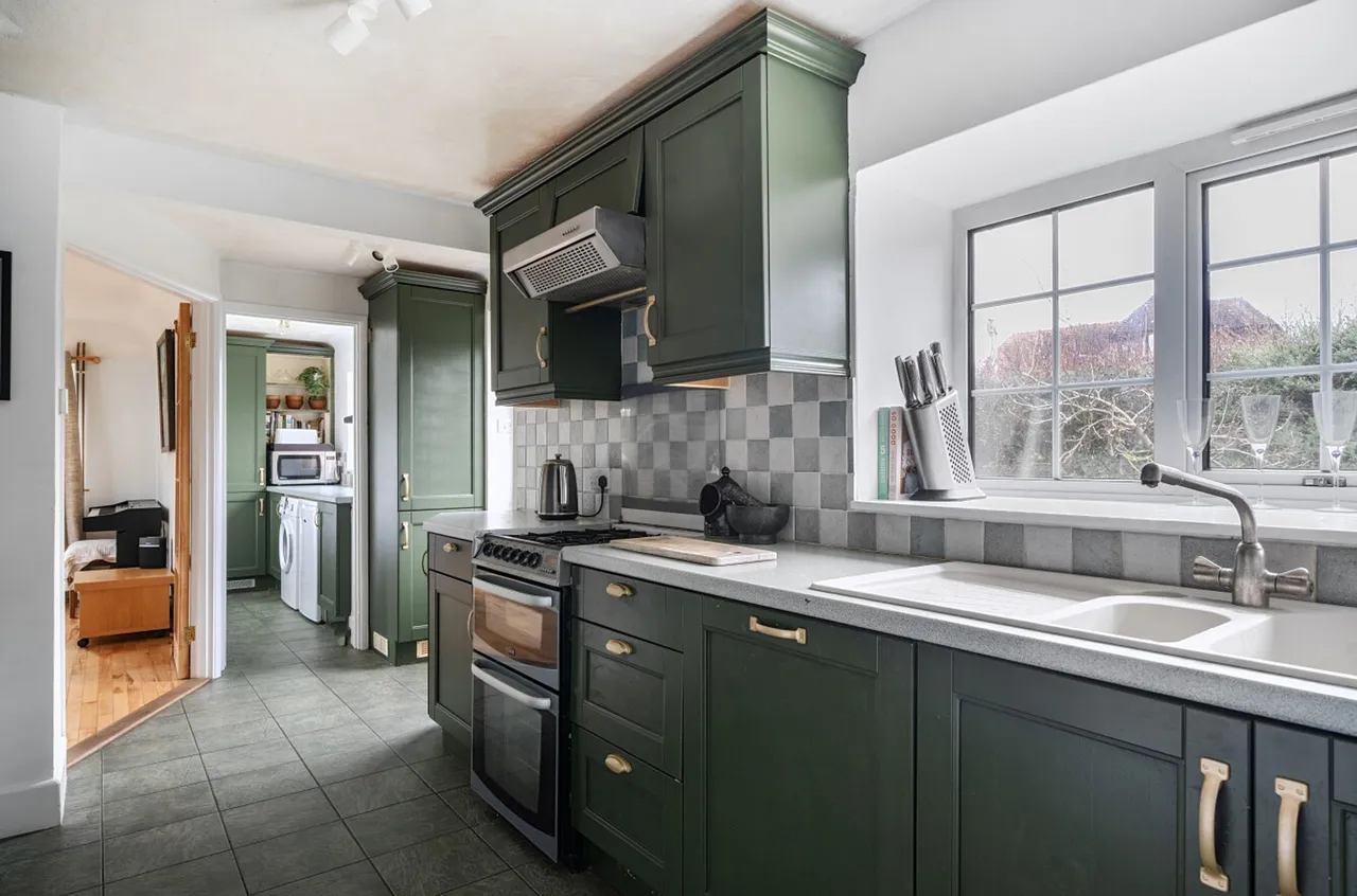 Mill Road, West Ashling, PO18, photo 14