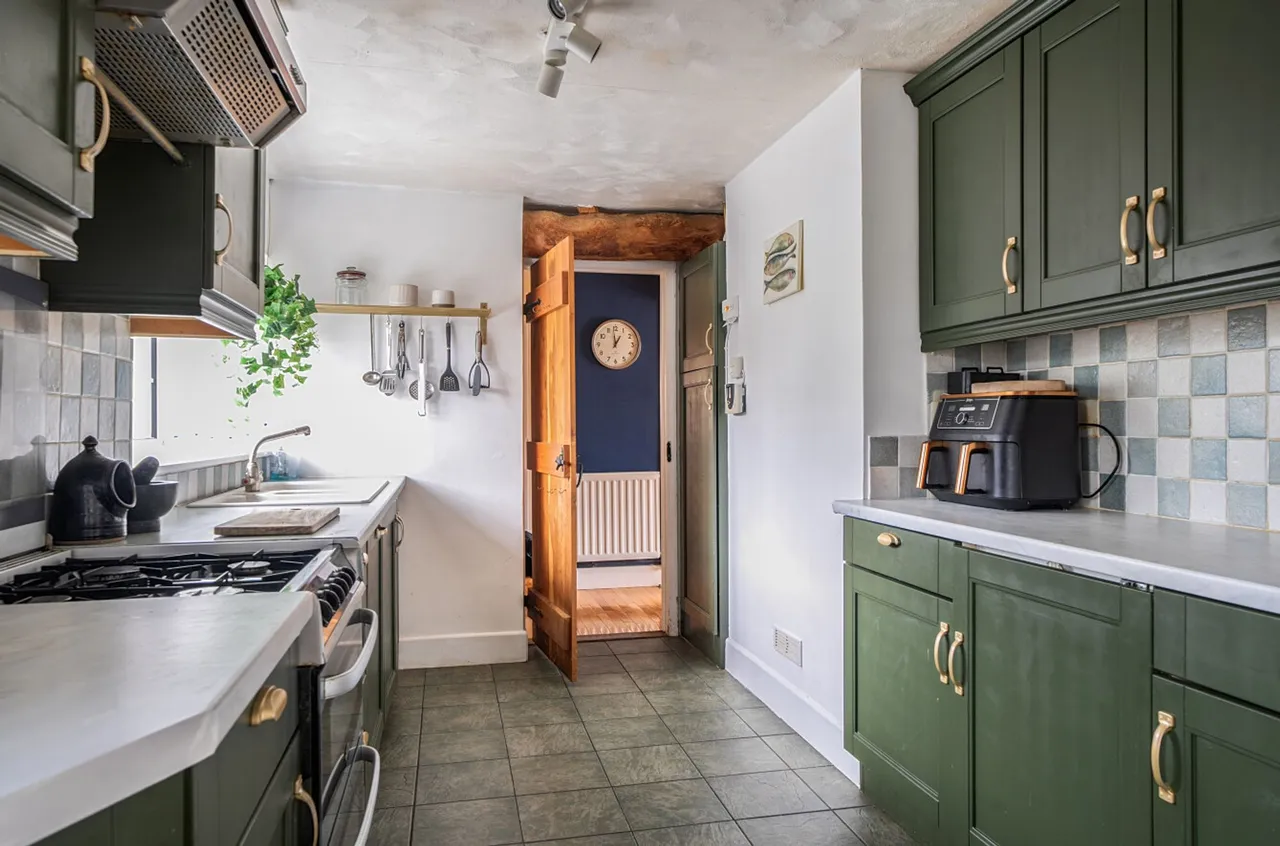 Mill Road, West Ashling, PO18, photo 16