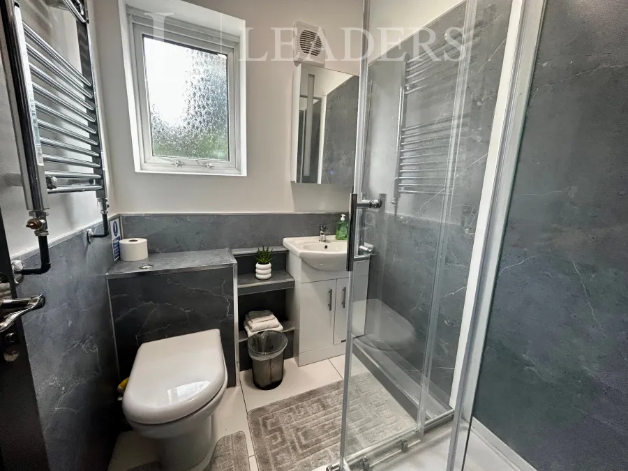 Links Road, Oldbury, B68, photo 9