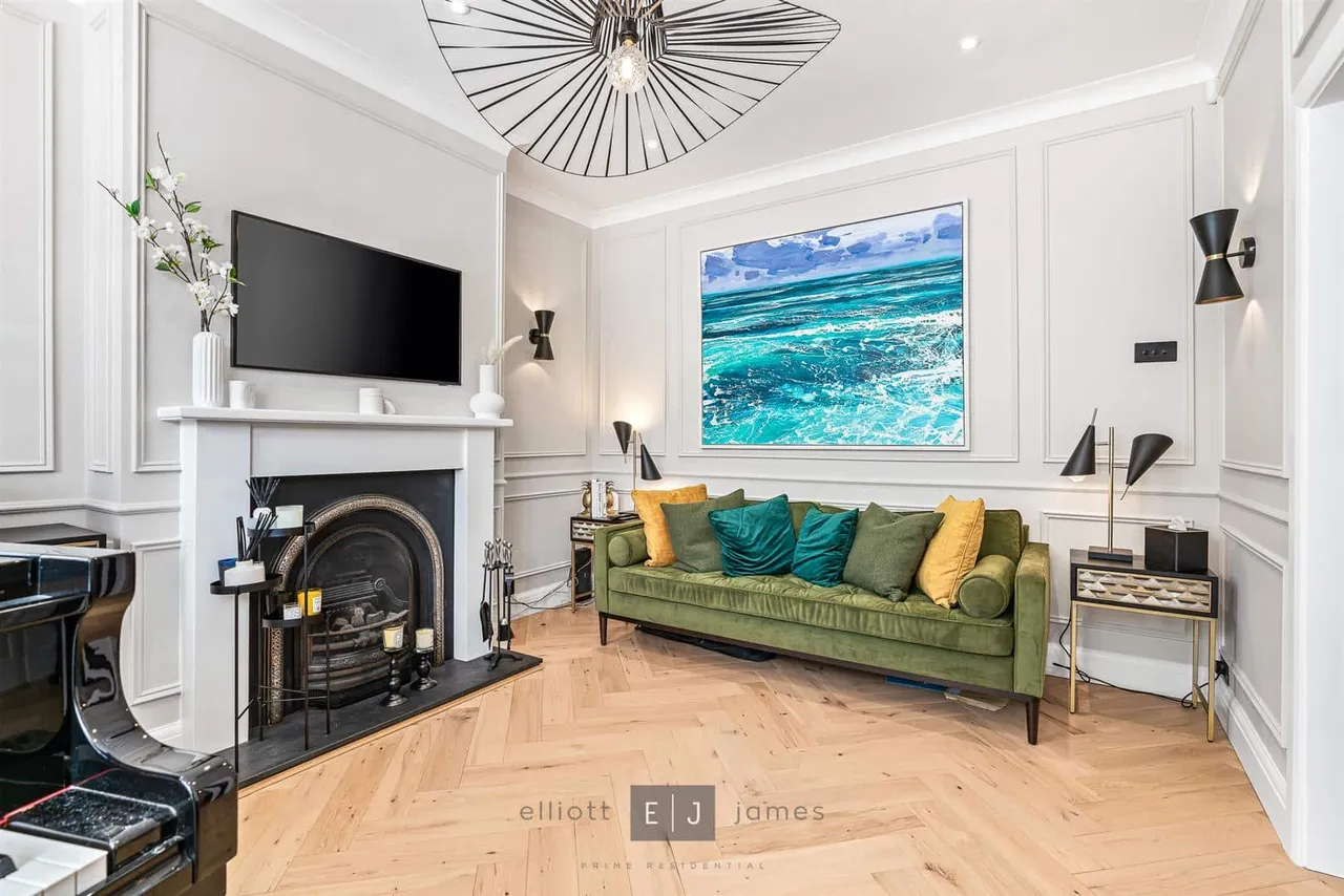 Millsmead Way, Loughton, photo 3