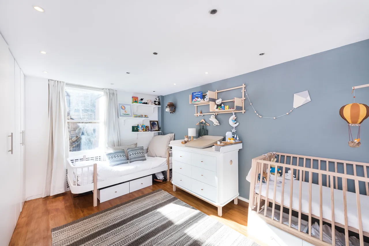 6 Thackeray House, 1-3 Culford Gardens, London, photo 5
