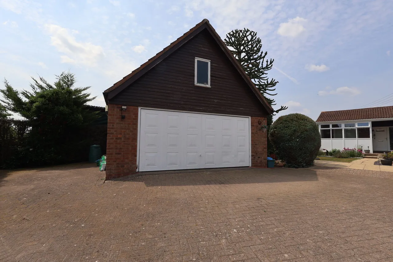 Church Lane, Northwood Green, GL14, photo 13