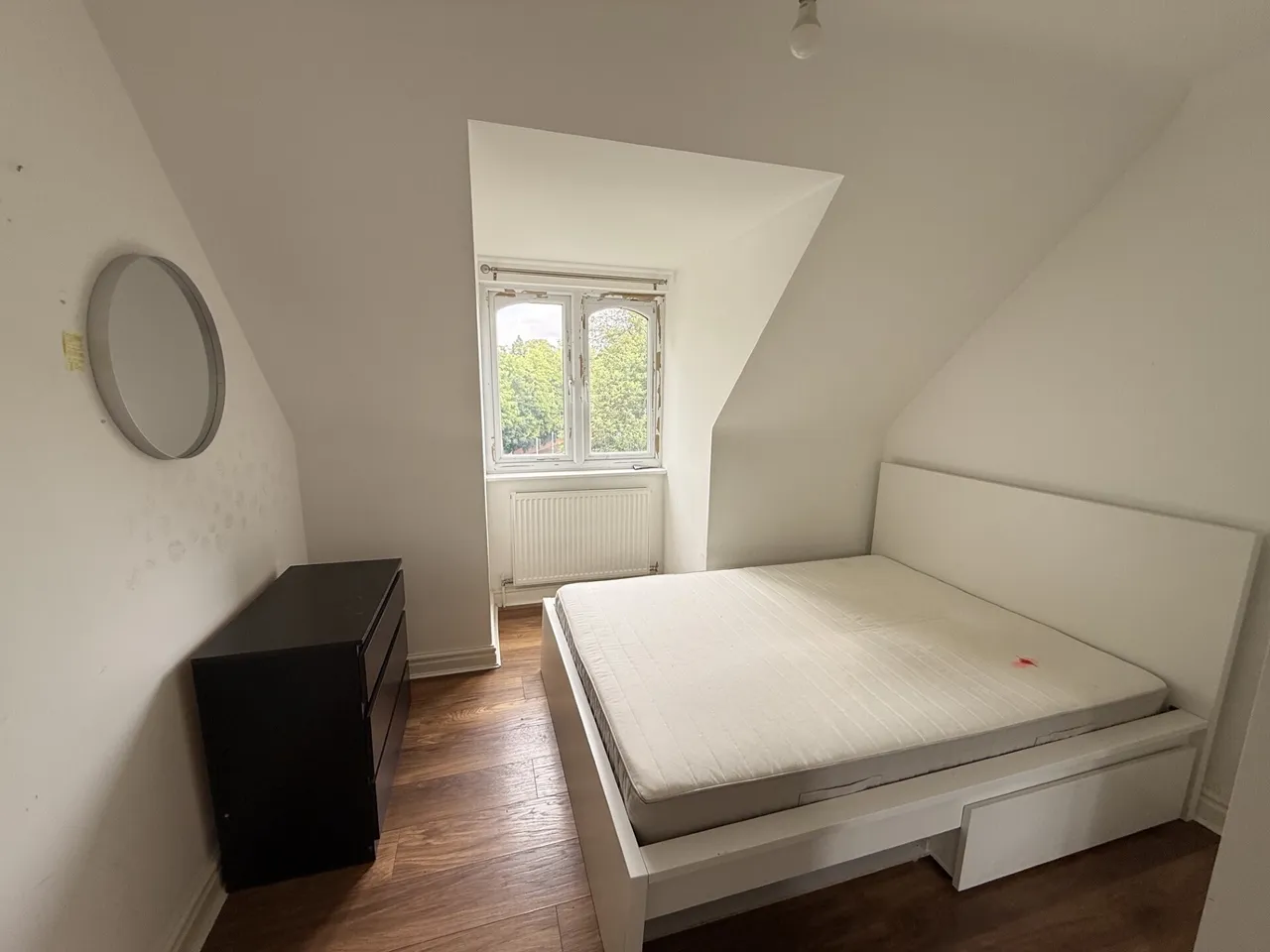 Hagden Lane, Watford, WD18, photo 11