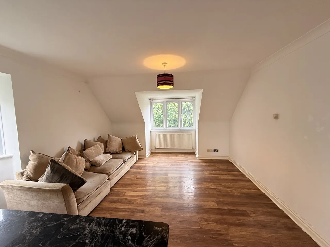 2 bed property to rent, Hagden Lane, Watford, WD18