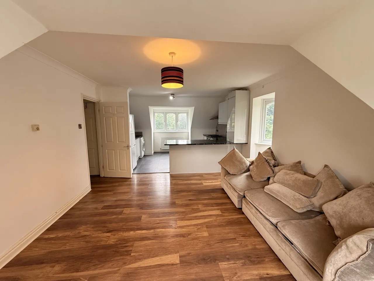 Hagden Lane, Watford, WD18, photo 2
