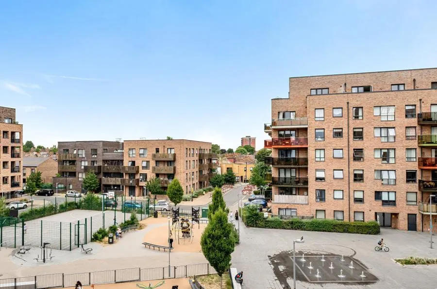 Troubridge Square, London, E17, photo 18