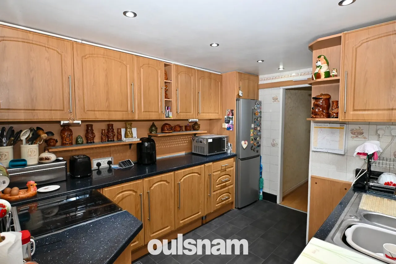 Nuthurst Road, West Heath, Birmingham, B31 4SX, photo 4