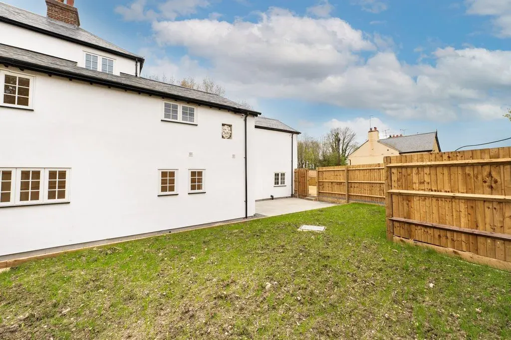 White Lion, Marsworth, Buckinghamshire, HP23 4LJ, photo 5