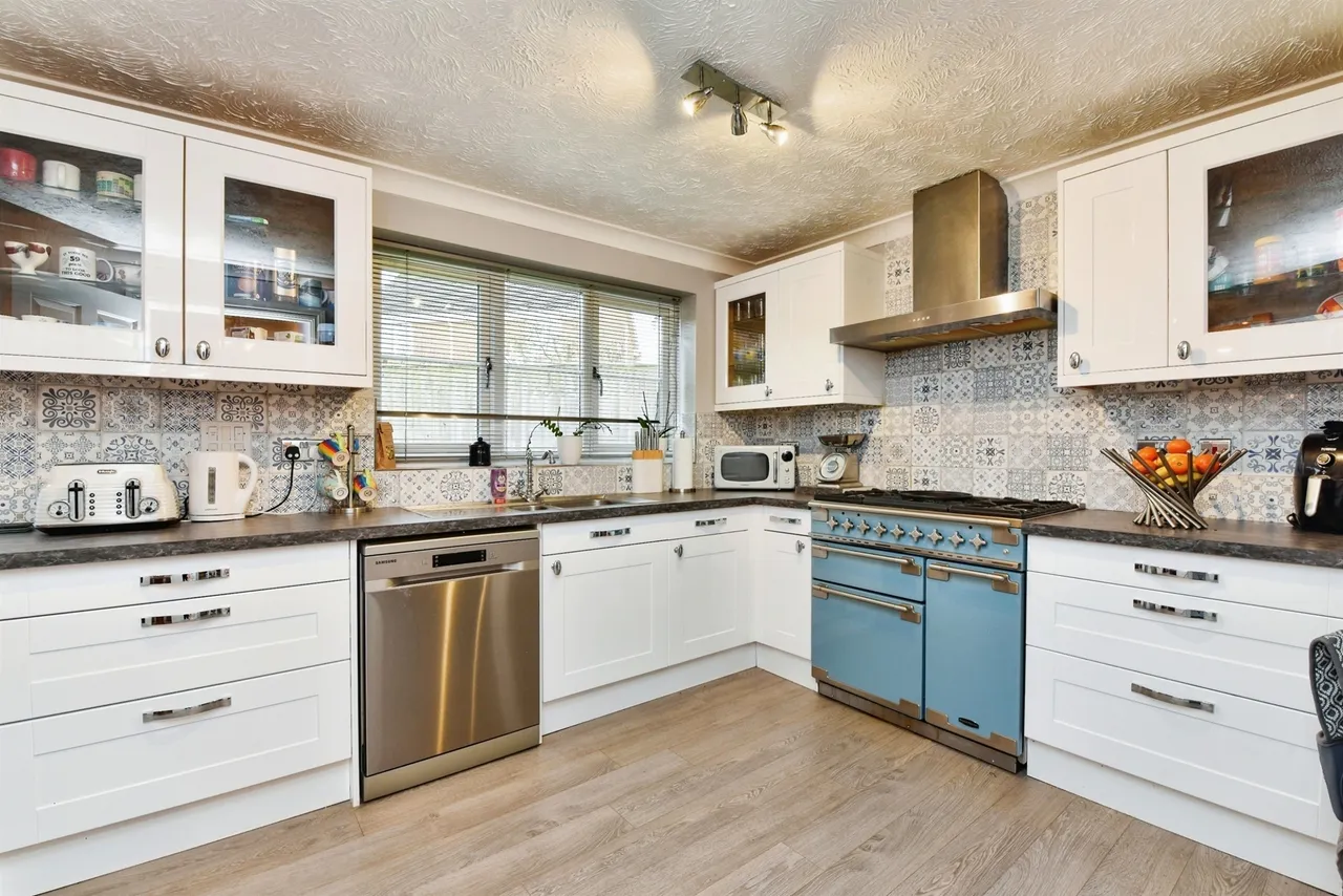 Shoscombe Gardens, Frome, BA11, photo 2