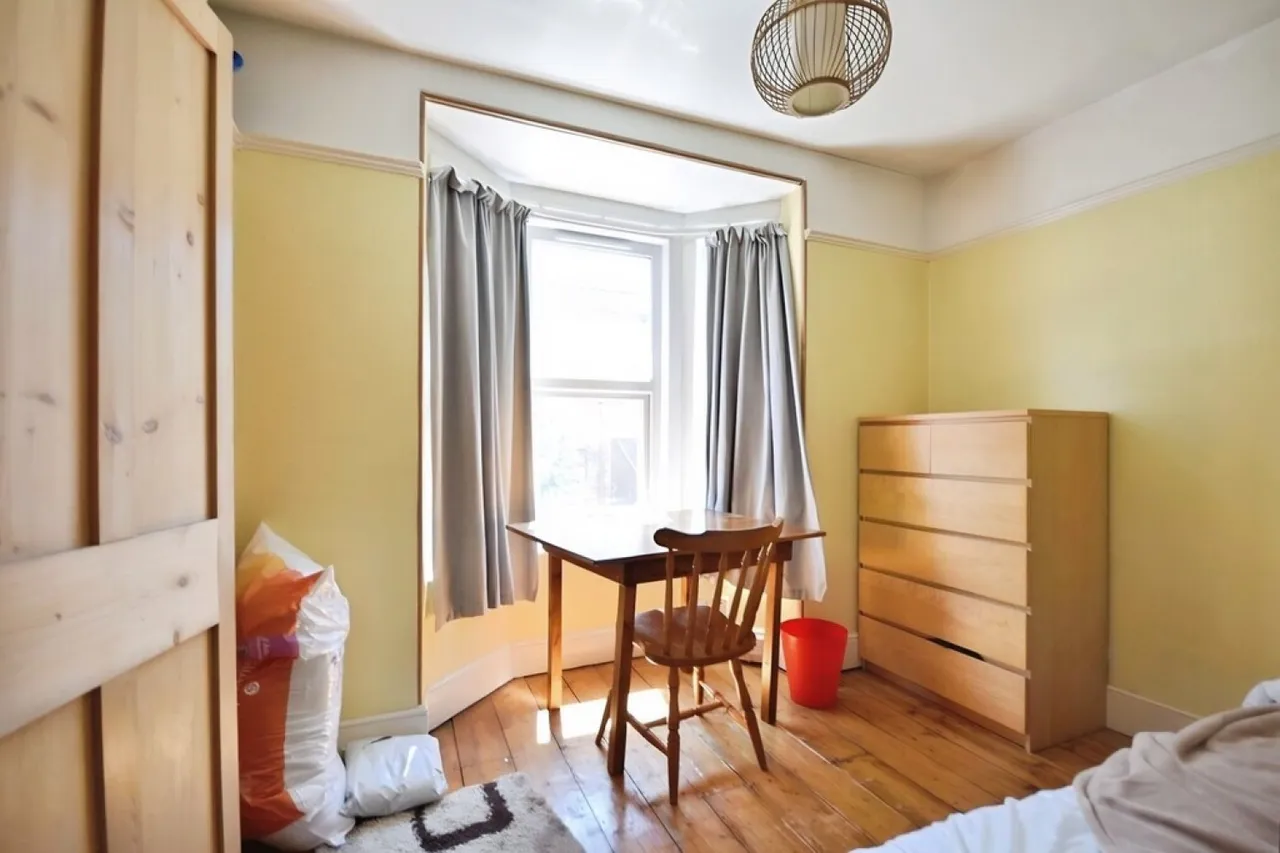 Priory Road, EX4, photo 7