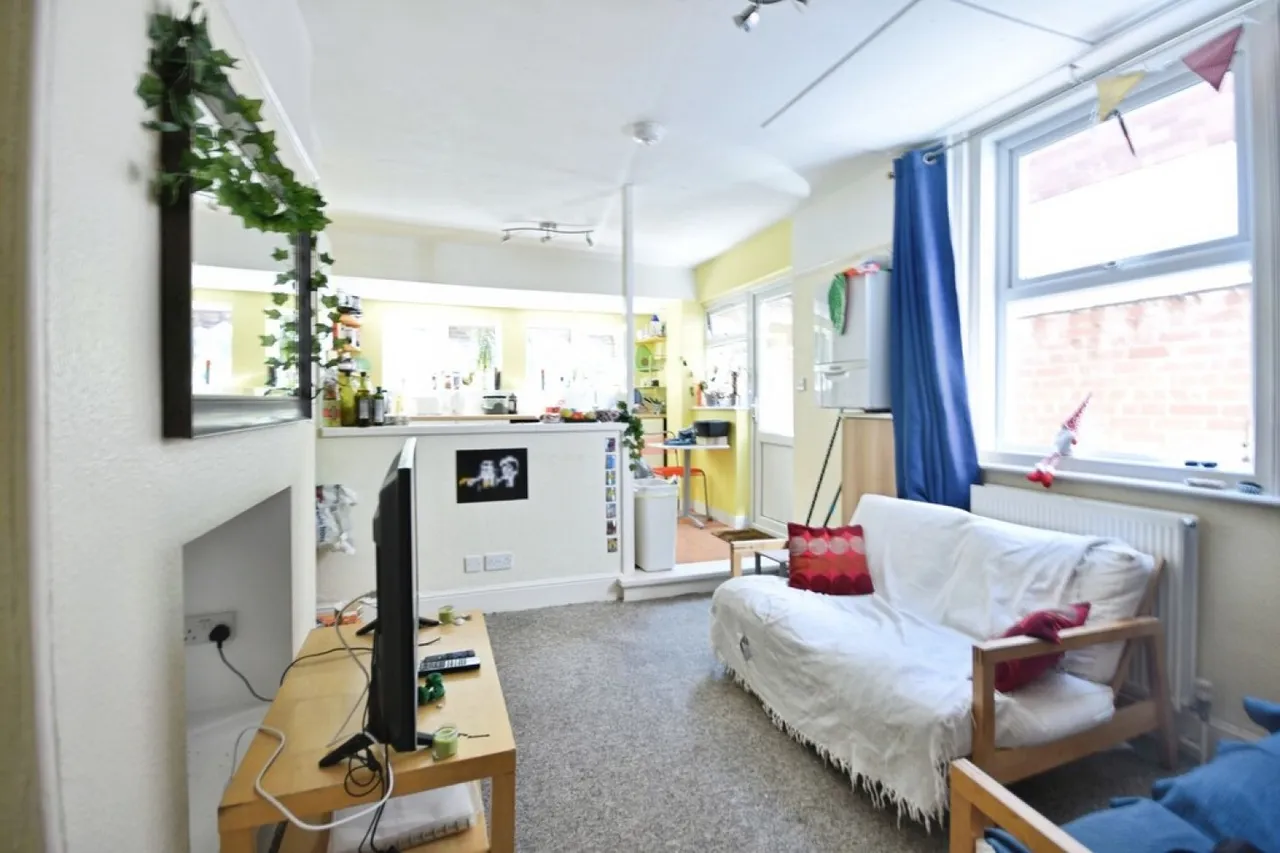Priory Road, EX4, photo 6