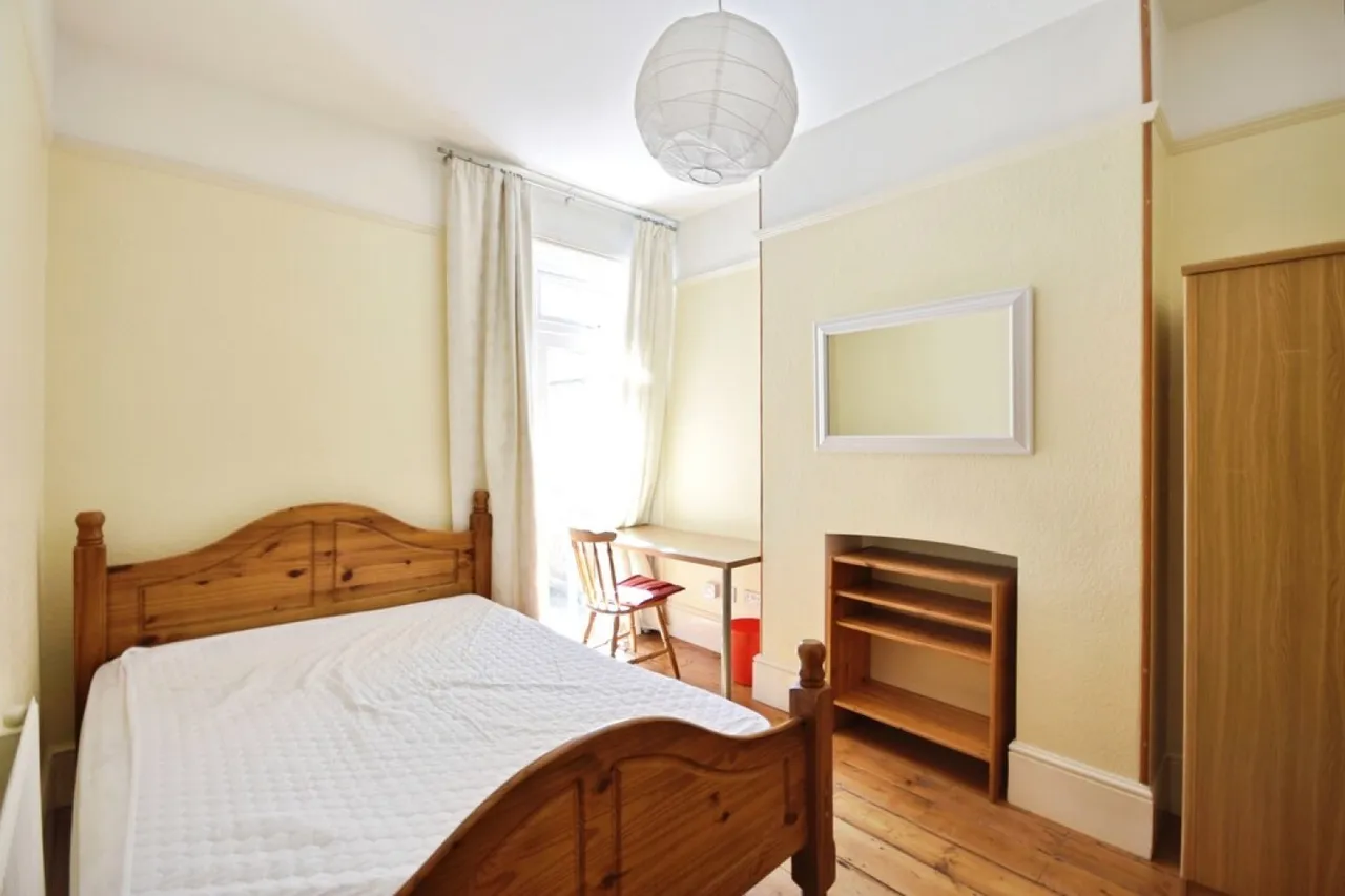 Priory Road, EX4, photo 5