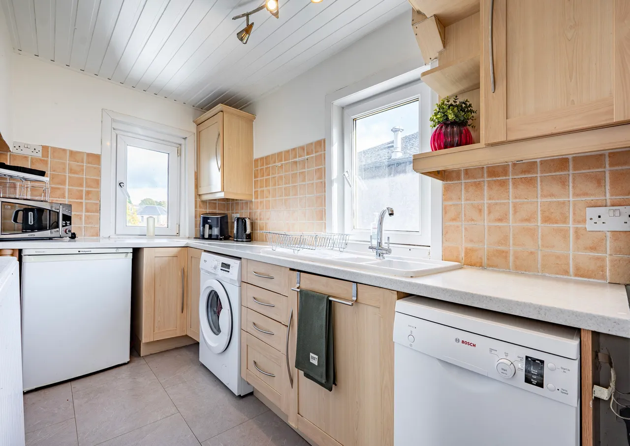Calderwood Road, Rutherglen, G73, photo 22