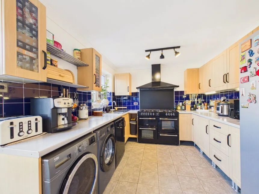 Belinda Court, Folkestone, Kent, CT19, photo 4