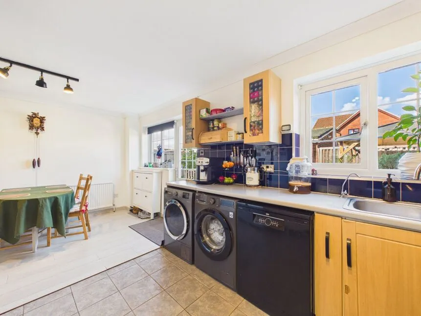 Belinda Court, Folkestone, Kent, CT19, photo 10