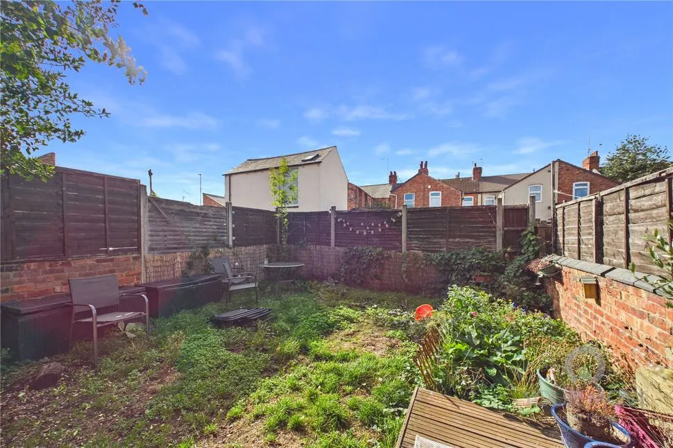 Symington Street, St James, NN5, photo 10