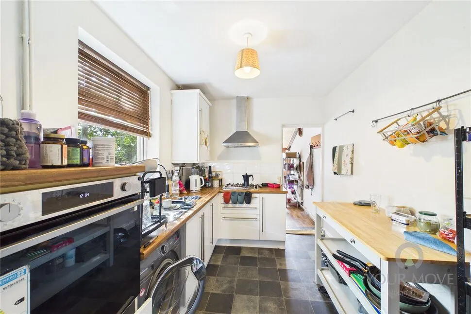 Symington Street, St James, NN5, photo 5