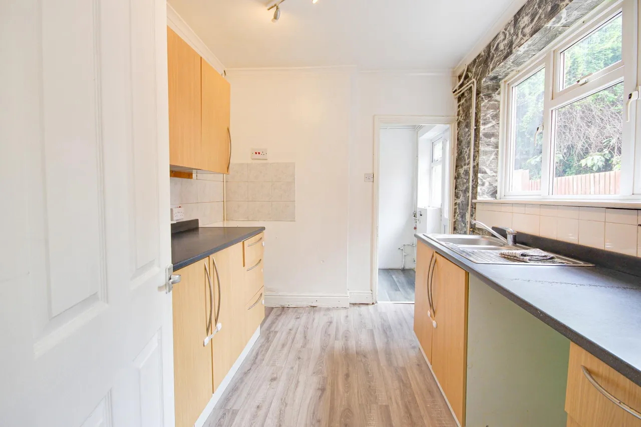 Bishopstone Road, Barton, Gloucester, GL1, photo 6