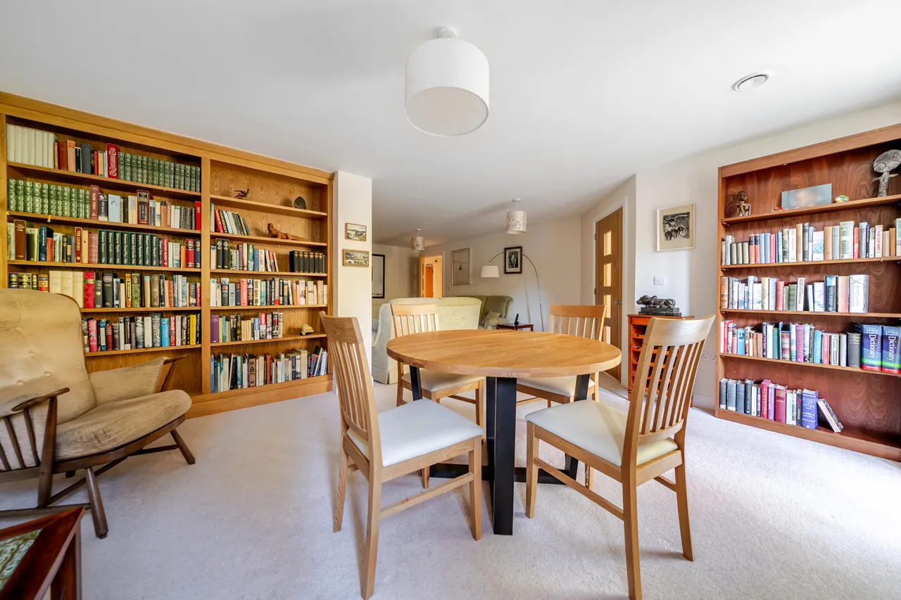Bath Road, Devizes, SN10, photo 10