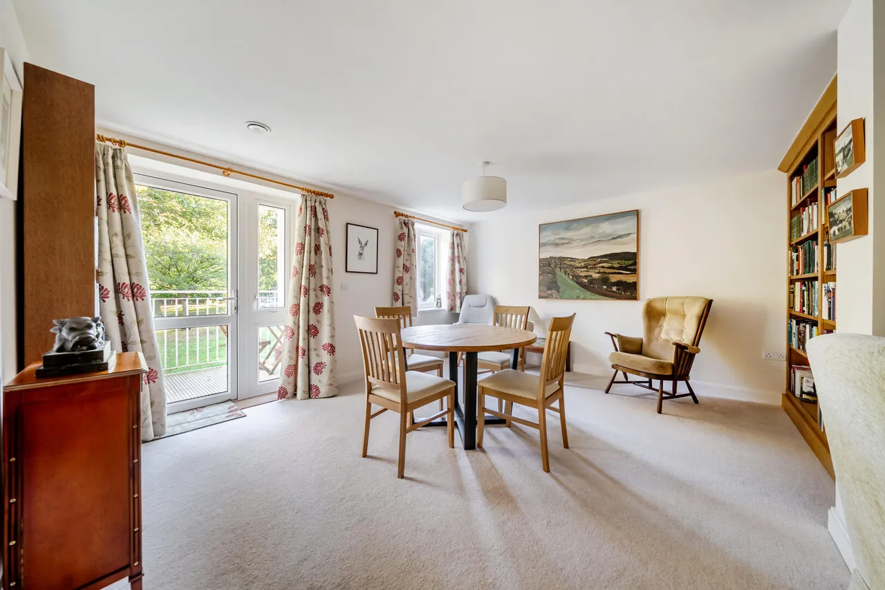 2 bed retirement property for sale, Bath Road, Devizes, SN10